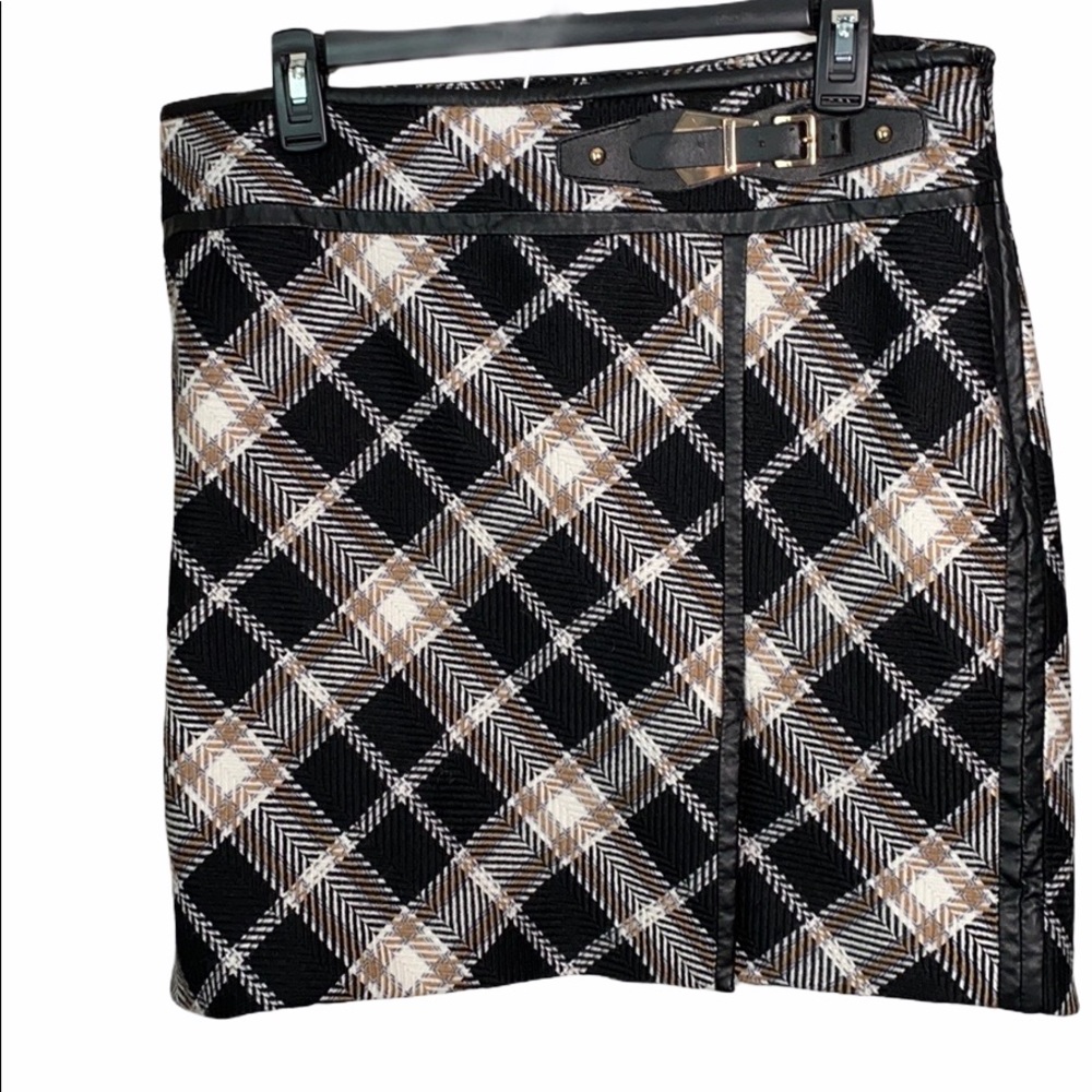White House Black Market Plaid Mini Skirt